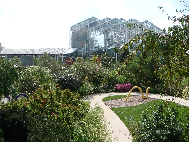 Western Michigan [2009] 458.JPG - Scenes from Frederik Meijer Gardens & Sculpture Park.